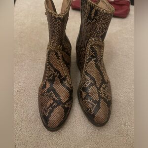 Leather women’s boots, snake skin pattern